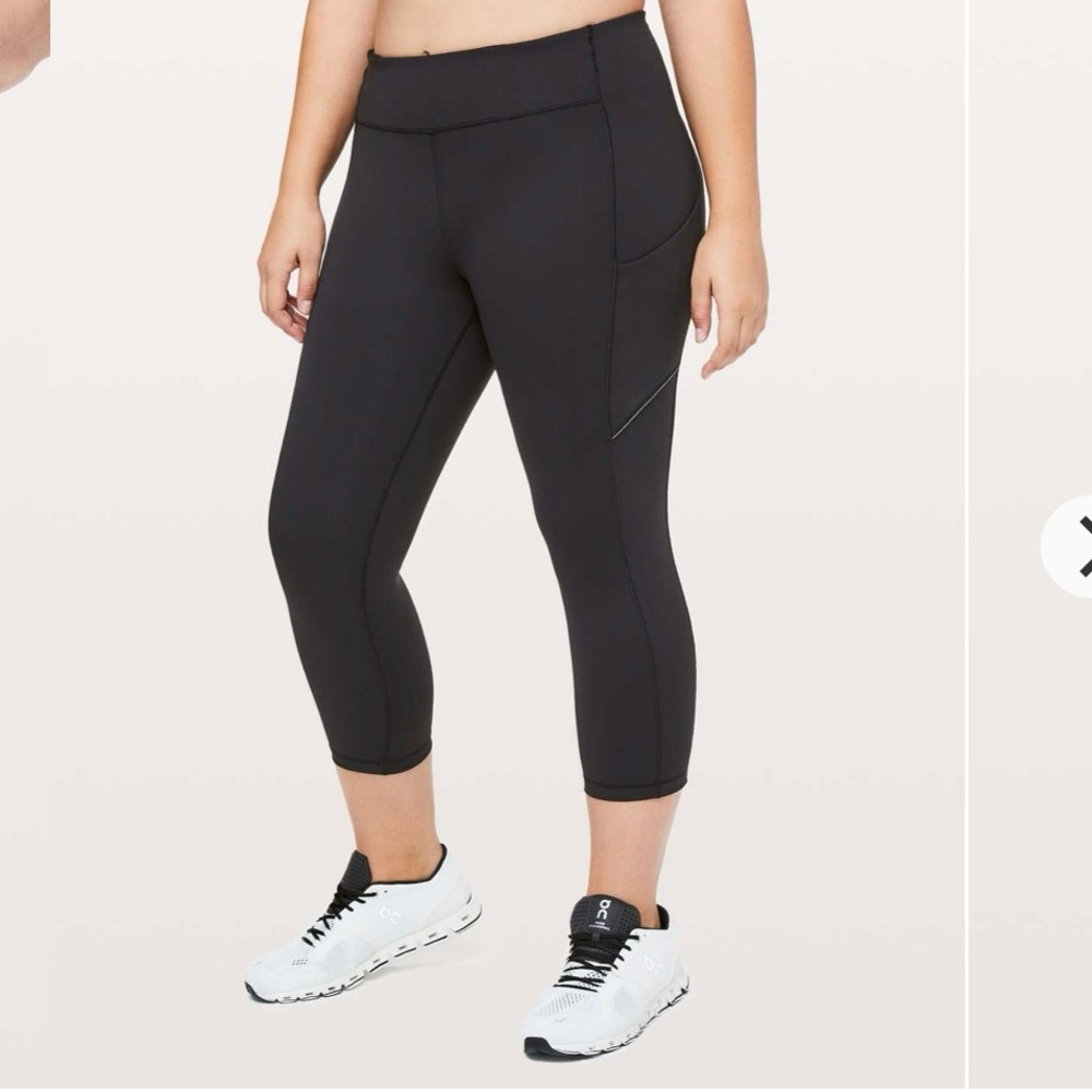 Lululemon Speed Up Crop Leggings size 4